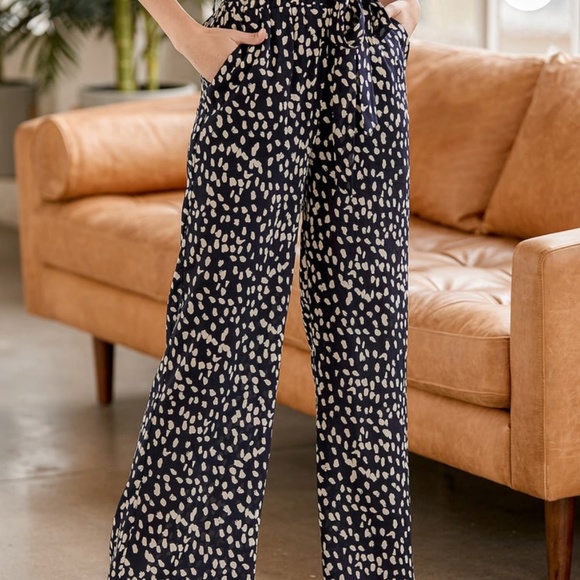 Paperbag Waist Pants - Picture 2 of 4